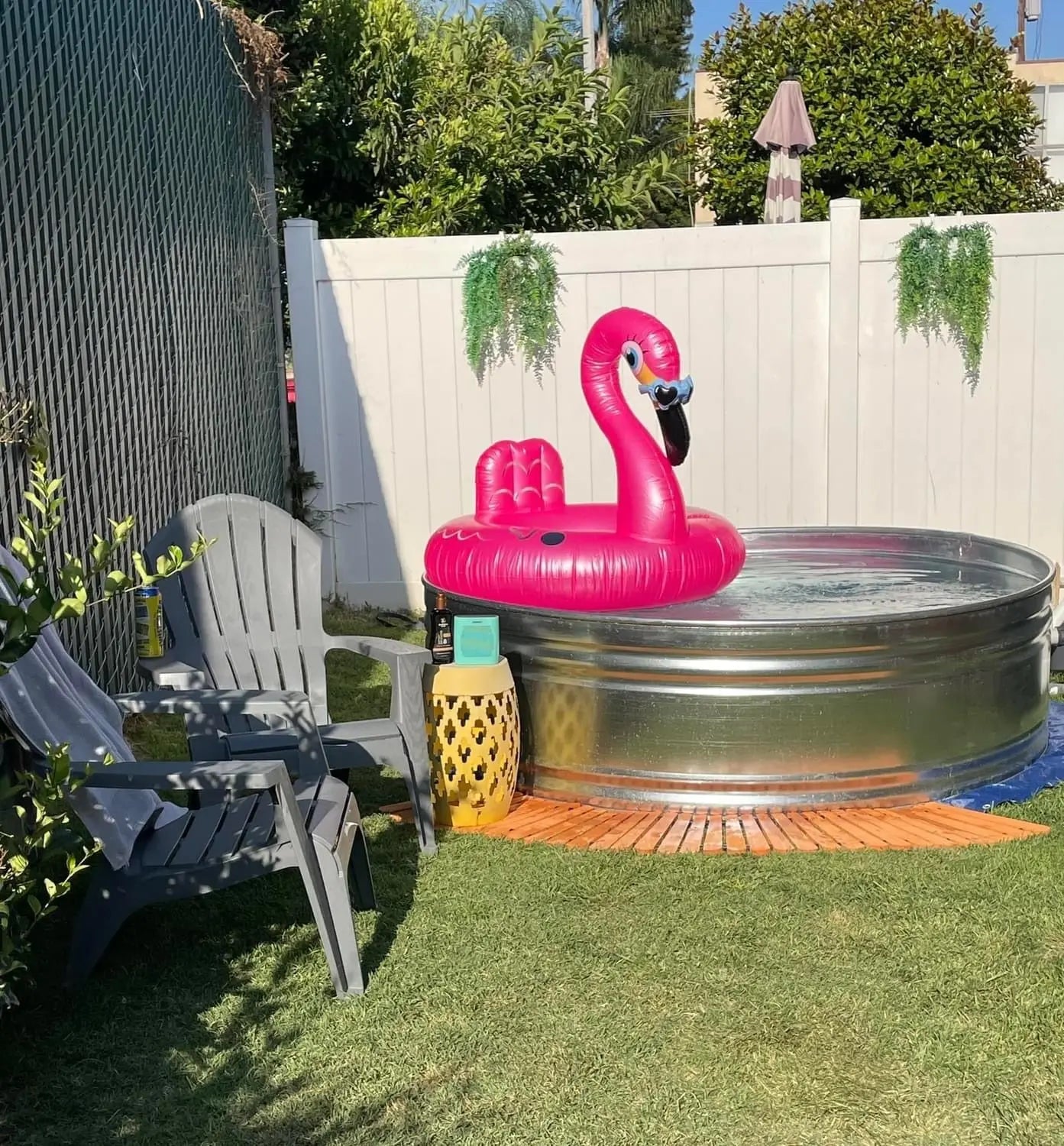 Réservez votre stock tank pool - ILOTank