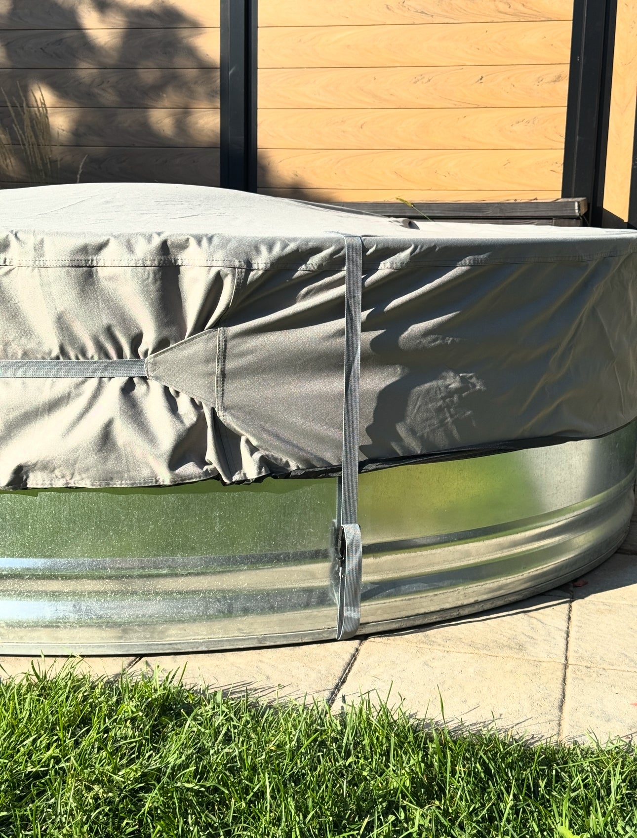 Housse de protection sur mesure pour stock tank pool – Protection durable et ajustée 8',7' et 6'