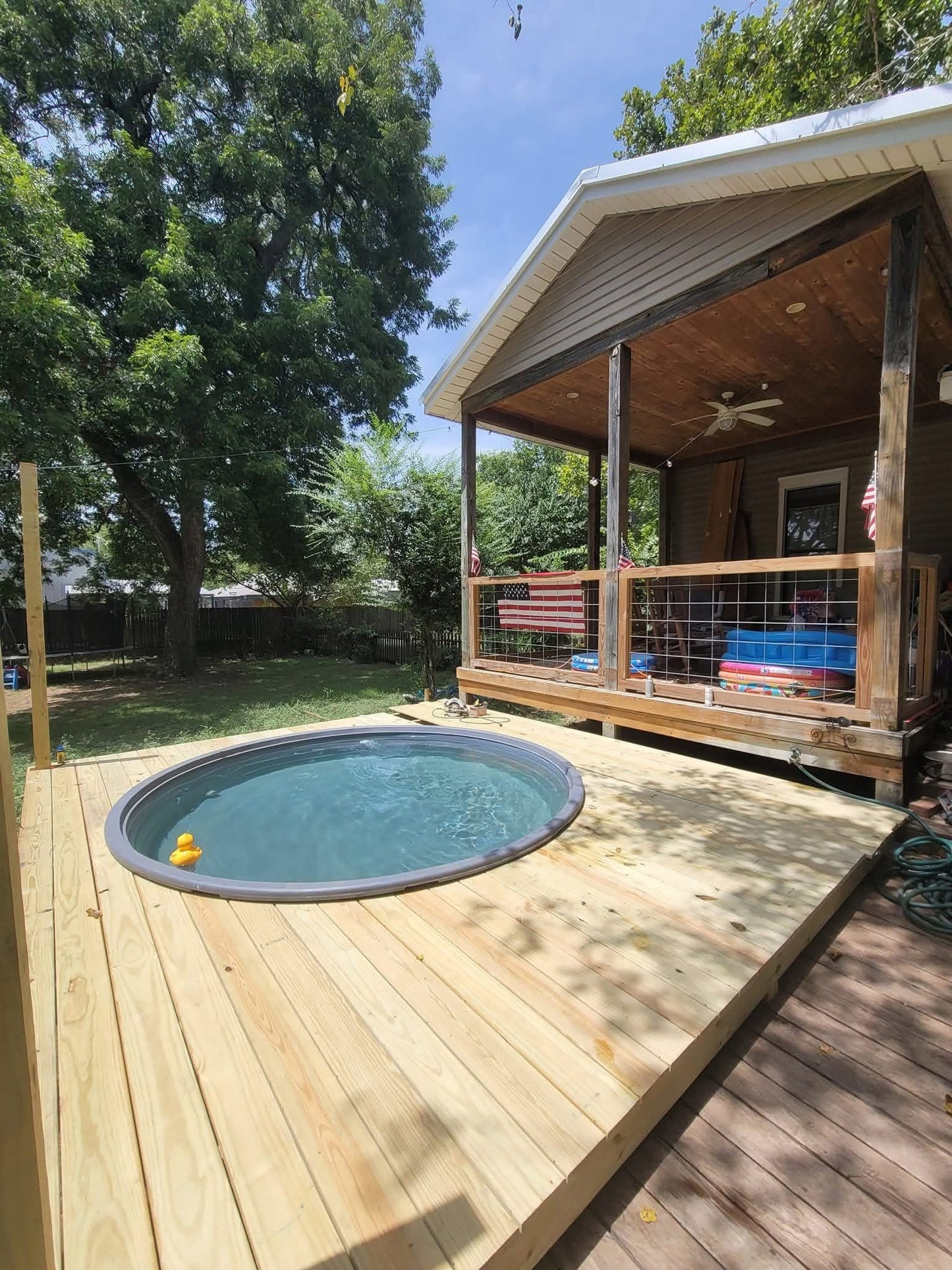 Stock tank pool Polyethylene gray 8'