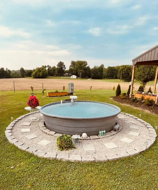 Stock Tank Pool Polyéthylène Gris 8' | Grande Piscine Légère | ILOTank - ILOTank
